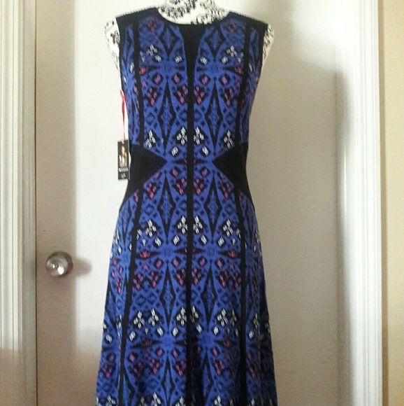 Beautiful Midi Crochet dress - Picture 2 of 7